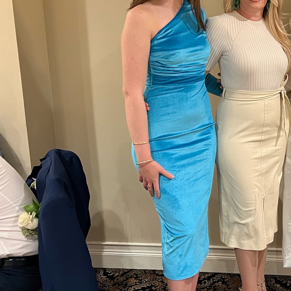 LabelNue Blue velvet One-Shoulder Dress